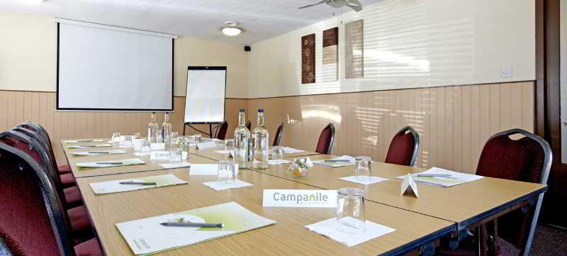 Campanile Hotel Wakefield Buitenkant foto