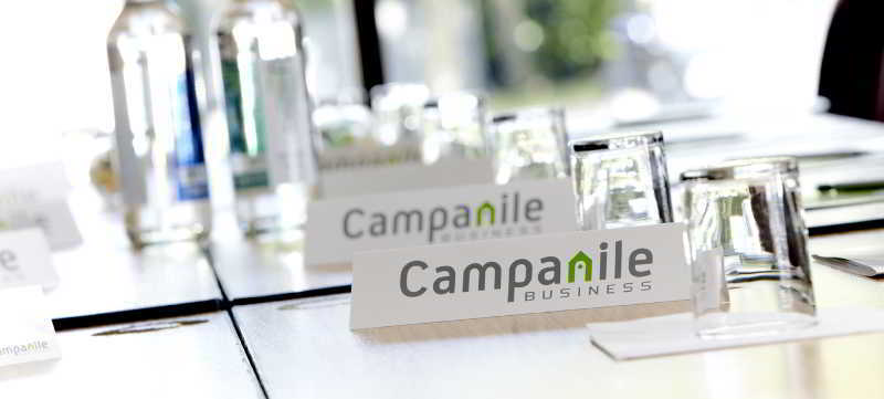 Campanile Hotel Wakefield Buitenkant foto